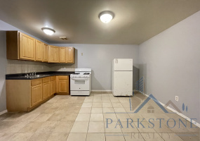 205 Union St, Unit #2E, Jersey City, New Jersey 07304, 1 Bedroom Bedrooms, ,1 BathroomBathrooms,Apartment,For Rent,Union,1940