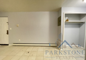 205 Union St, Unit #2E, Jersey City, New Jersey 07304, 1 Bedroom Bedrooms, ,1 BathroomBathrooms,Apartment,For Rent,Union,1940