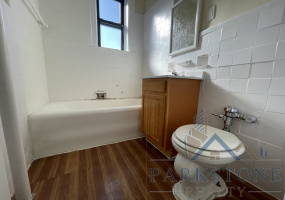 68 Van Reypen St, Unit #54E, Jersey City, New Jersey 07306, ,1 BathroomBathrooms,Apartment,For Rent,Van Reypen,2102