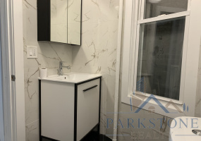 400 Central Ave, Unit #1E, Jersey City, New Jersey 07307, 1 Bedroom Bedrooms, ,1 BathroomBathrooms,Apartment,For Rent,Central,2672