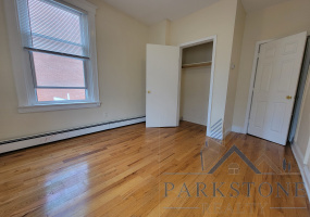 233 Barrow Ave, Unit #4E, Jersey City, New Jersey 07302, 2 Bedrooms Bedrooms, ,1 BathroomBathrooms,Apartment,For Rent,Barrow,2722