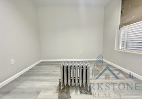 116 Bostwick Ave, Unit #1E, Jersey City, New Jersey 07305, 3 Bedrooms Bedrooms, ,1 BathroomBathrooms,Apartment,For Rent,Bostwick,2822