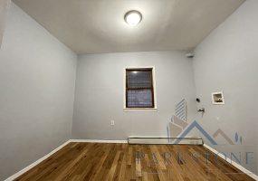 151 Myrtle Ave, Unit #1E, Jersey City, New Jersey 07305, 3 Bedrooms Bedrooms, ,1 BathroomBathrooms,Apartment,For Rent,Myrtle,3233