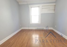 224 Eastern Pkwy, Unit #1E, Newark, New Jersey 07106, 3 Bedrooms Bedrooms, ,1 BathroomBathrooms,Apartment,For Rent,Eastern,3302