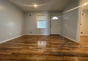 812 New York Ave, Unit #27E, Union City, New Jersey 07087, 4 Bedrooms Bedrooms, ,3 BathroomsBathrooms,Apartment,For Rent,New York,3512