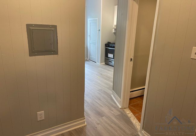 69 MLK Dr, Unit #2E, Jersey City, New Jersey 07305, 3 Bedrooms Bedrooms, ,1 BathroomBathrooms,Apartment,For Rent,MLK,3920