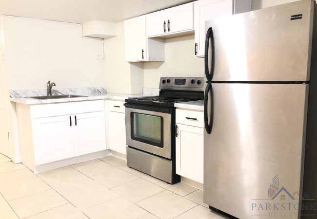 114 Bidwell Ave, Unit ##BE, Jersey City, New Jersey 07305, 1 Bedroom Bedrooms, ,1 BathroomBathrooms,Apartment,For Rent,Bidwell,3922