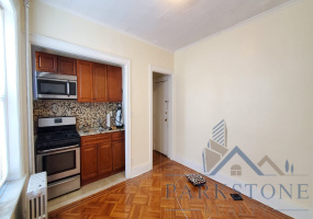 23-25 W 33rd St, Unit #27E, Bayonne, New Jersey 07002, 1 Bedroom Bedrooms, ,1 BathroomBathrooms,Apartment,For Rent,W 33rd,4166