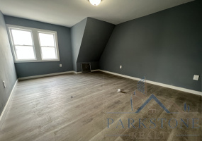 841 Clinton Ave, Unit #3E, Newark, New Jersey 07108, 3 Bedrooms Bedrooms, ,1 BathroomBathrooms,Apartment,For Rent,Clinton,4418
