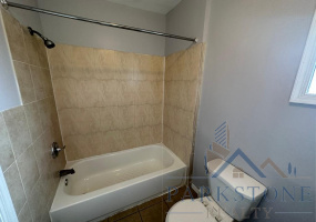 95 16th Ave, Unit #39E, Newark, New Jersey 07103, 1 Bedroom Bedrooms, ,1 BathroomBathrooms,Apartment,For Rent,16th,4427