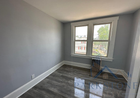 124 Paine Ave, Unit #27E, Newark, New Jersey 07111, 3 Bedrooms Bedrooms, ,1 BathroomBathrooms,Apartment,For Rent,Paine,4509