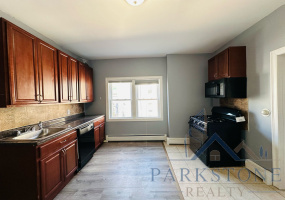 139 W 54th St, Unit #2E, Bayonne, New Jersey 07002, 2 Bedrooms Bedrooms, ,1 BathroomBathrooms,Apartment,For Rent,W 54th,4630