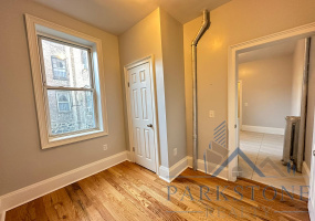 155 60th St, Unit #3E, West New York, New Jersey 07093, 3 Bedrooms Bedrooms, ,1 BathroomBathrooms,Apartment,For Rent,60th,4711