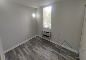 22 W 25th Street, Unit #11E, Bayonne, New Jersey 07002, 2 Bedrooms Bedrooms, ,1 BathroomBathrooms,Apartment,For Rent,W 25th,4722
