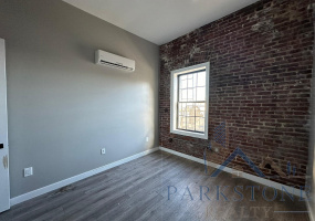 72 Arlington Ave, Unit #7E, Jersey City, New Jersey 07305, 3 Bedrooms Bedrooms, ,1 BathroomBathrooms,Apartment,For Rent,Arlington,4915