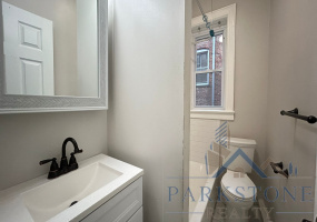 324 Ave B Street, Unit #3E, Bayonne, New Jersey 07002, 2 Bedrooms Bedrooms, ,1 BathroomBathrooms,Apartment,For Rent,Ave B,5461