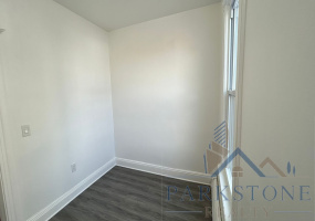 21-23 E 16th Street, Unit #19E, Bayonne, New Jersey 07002, 3 Bedrooms Bedrooms, ,1 BathroomBathrooms,Apartment,For Rent,E 16th,5513