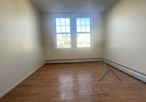7 Story Ct, Unit #4E, Bayonne, New Jersey 07002, 2 Bedrooms Bedrooms, ,1 BathroomBathrooms,Apartment,For Rent,Story,5523