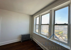 162 Ave C, Unit #31E, Bayonne, New Jersey 07002, 2 Bedrooms Bedrooms, ,1 BathroomBathrooms,Apartment,For Rent,Ave C,5551