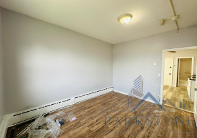 579 Ave A, Unit #4E, Bayonne, New Jersey 07002, 2 Bedrooms Bedrooms, ,1 BathroomBathrooms,Apartment,For Rent,Ave ,5707