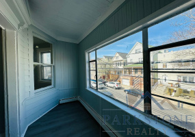 32 W 16th St, Unit #26E, Bayonne, New Jersey 07002, 2 Bedrooms Bedrooms, ,1 BathroomBathrooms,Apartment,For Rent,W 16th,5710