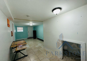 165 Winfield Ave, Unit #2E, Jersey City, New Jersey 07305, 3 Bedrooms Bedrooms, ,2 BathroomsBathrooms,Apartment,For Rent,Winfield,5767