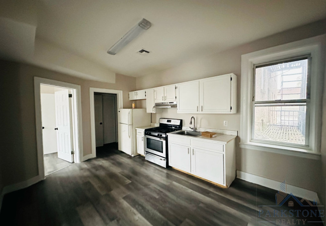 237 Fowler Ave, Unit #4E, Jersey City, New Jersey 07305, 2 Bedrooms Bedrooms, ,1 BathroomBathrooms,Apartment,For Rent,Fowler,5781