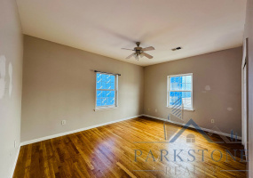 481 Communipaw Ave, Unit #2E, Jersey City, New Jersey 07304, 1 Bedroom Bedrooms, ,1 BathroomBathrooms,Apartment,For Rent,Communipaw,5782