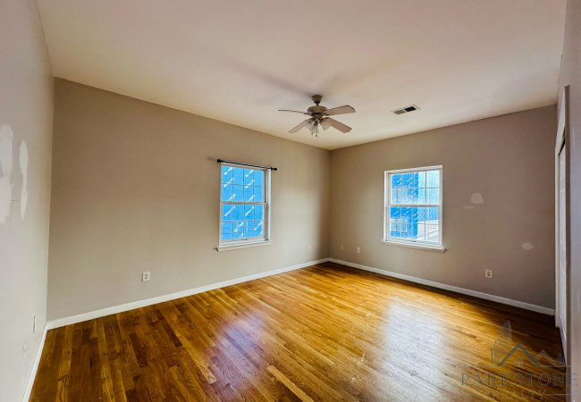 481 Communipaw Ave, Unit #2E, Jersey City, New Jersey 07304, 1 Bedroom Bedrooms, ,1 BathroomBathrooms,Apartment,For Rent,Communipaw,5782