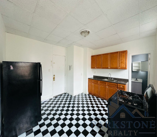 803 22nd Street, Unit #8E, Union City, New Jersey 07087, 1 Bedroom Bedrooms, ,1 BathroomBathrooms,Apartment,For Rent,22nd,5784