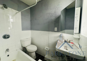 526 28th Street, Unit #8E, Union City, New Jersey 07087, 2 Bedrooms Bedrooms, ,1 BathroomBathrooms,Apartment,For Rent,28th,5874