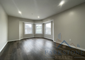 133 Pearsall Ave, Unit #3E, Jersey City, New Jersey 07305, 4 Bedrooms Bedrooms, ,2 BathroomsBathrooms,Apartment,For Rent,Pearsall,1905